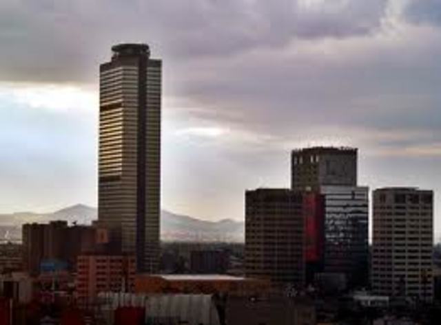 •	1984 EDIFICIO INTELIGENTE