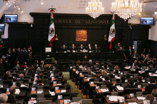 el dictamen de referencia se aprobó por unanimidad