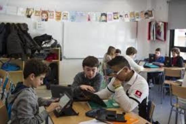 RENOVACIÓN ESCOLAR Y PEDAGOGICA