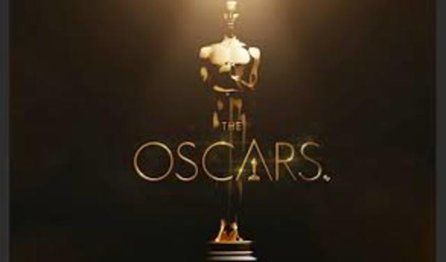 Se crean los Premios a La Academia, en reconocimiento a la excelencia de los profesionales en la industria cinematográfica y considerado el máximo honor en el cine.