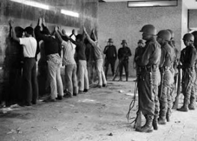 Matanza de Tlatelolco.