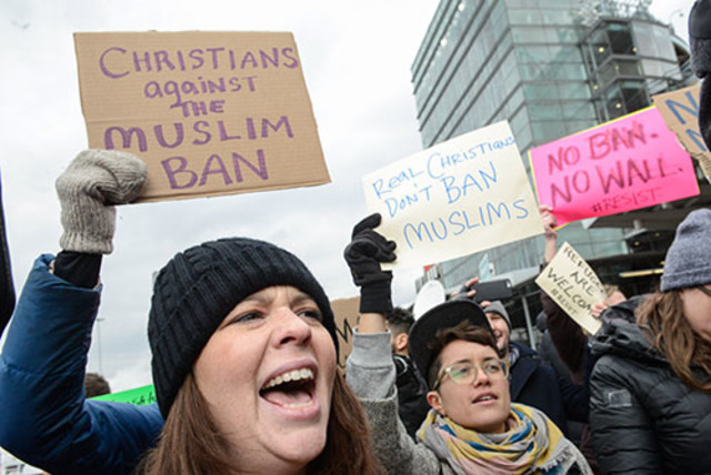 Trump prioritizes Christian refugees