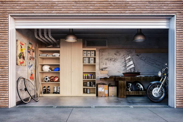 Amazon sells its first product In Bezos's Garage