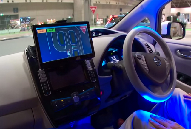 Los carros se manejan solos