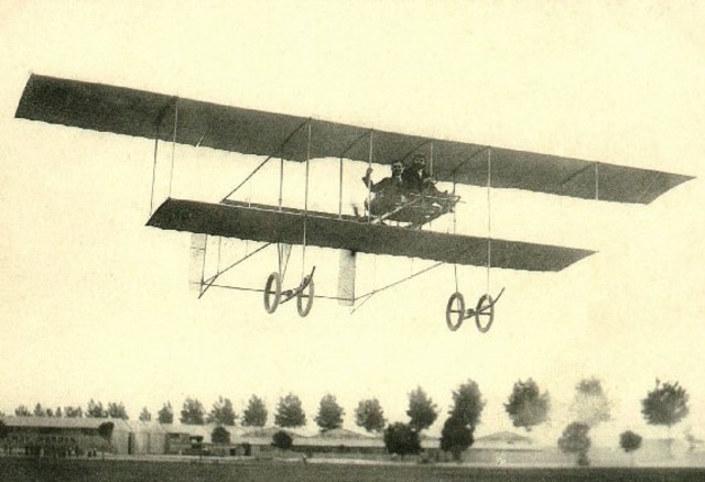 Primer Hangar de Colombia