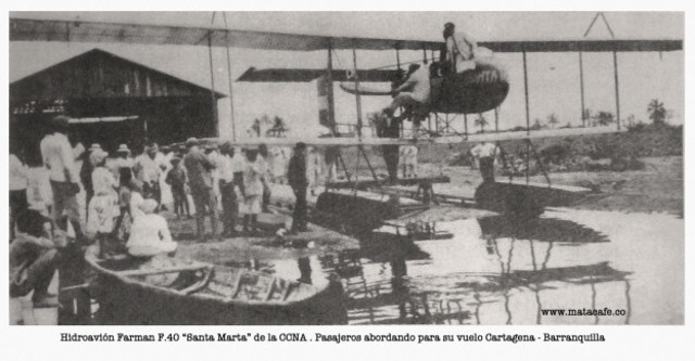 El Primer vuelo comercial inaugural de la CCNA