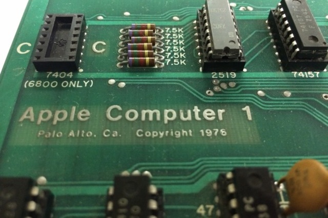 Steve Jobs Crea Apple 1