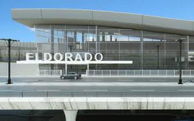 a modernización de las actuales edificaciones y la construcción de algunas complementarias que unirían a la terminal principal con el Puente Aéreo