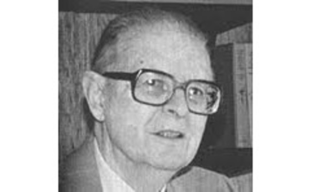 Aparece el concepto de una hoja de calculo electrónica