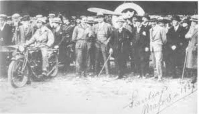 1922 Servicio postal aereo en Colombia.