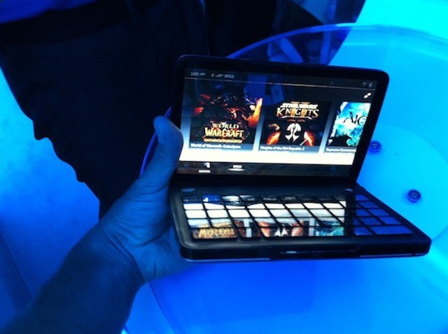 El portátil Razer, denominado Switchblade (navaja)