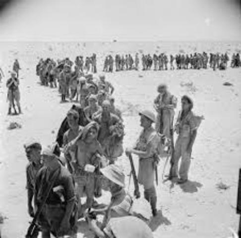 1943 British and US forces defeat German and Italian armies in North Africa