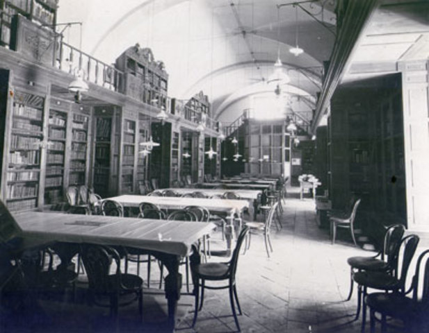 El desarrollo de una característica y un nuevo tipo de biblioteca