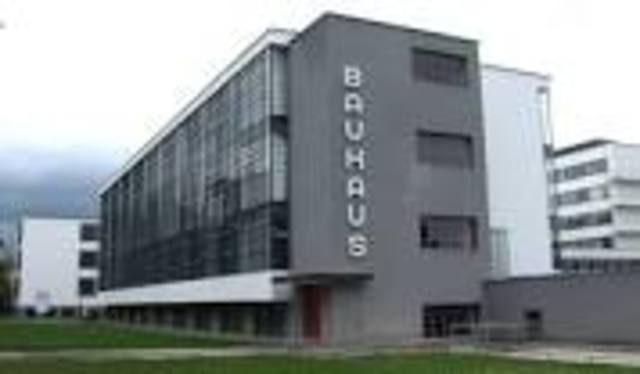 ESCUELA DE LA BAUHAUS