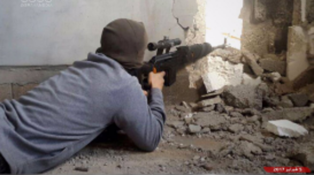 Fighting shifts to Souq al-Hout