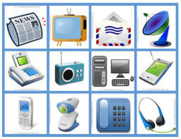 MEDIOS DE COMUNICACION Y REDES SOCIALES