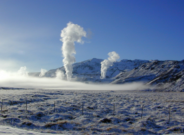 First geothermal plant created