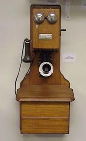 La transmission téléphonique s'étend à travers et entre les grandes villes