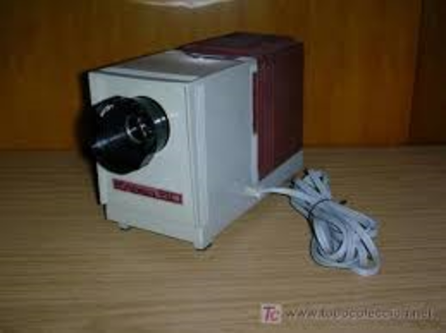 PROYECTOR