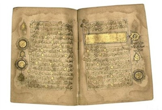 LOS MANUSCRITOS