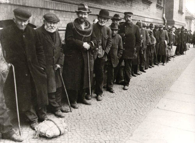 Disgusto social y déficit económico