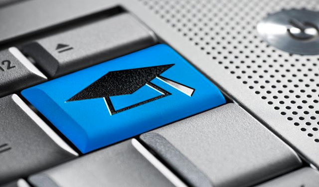 El 96% de la universidades ofrecen cursos en linea