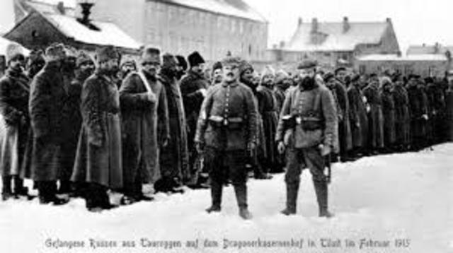 German gets Trapped by Russians