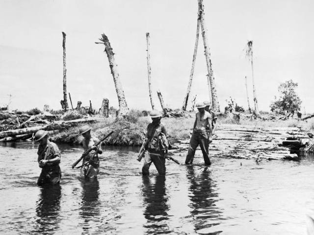 Japanese bomb New Guinea