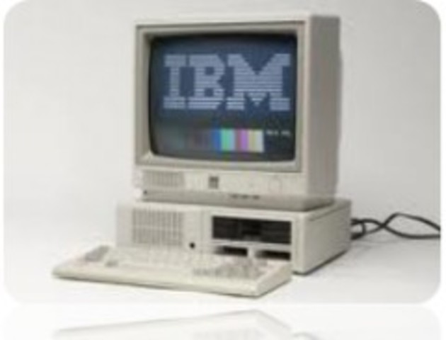 Cuarta Generación,la marca de computadoras IBM introdujo en los modelos IBM 3340 los discos duros Winchister