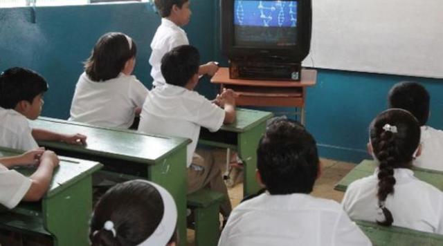 SE TRABAJA LA TELESECUNDARIA