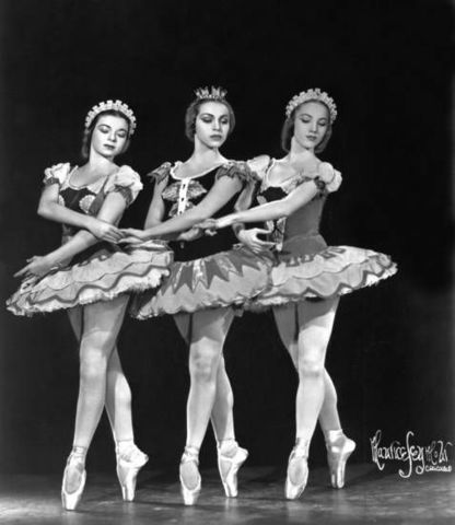 Ballet Russe de Monte-Carlo: America
