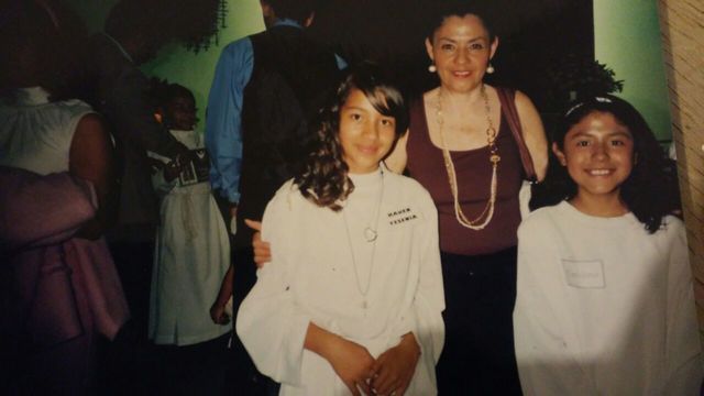 Último trámite religioso. Primera comunión.