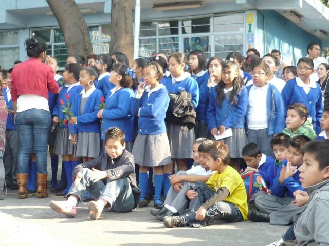 Entrada a la primaria