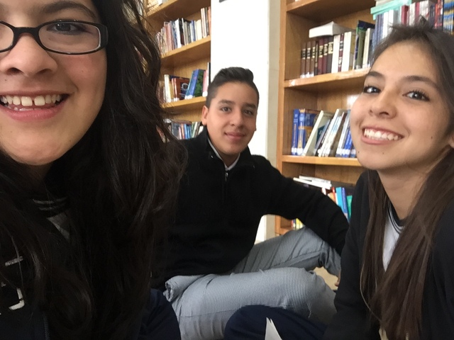 Conferencia en biblioteca