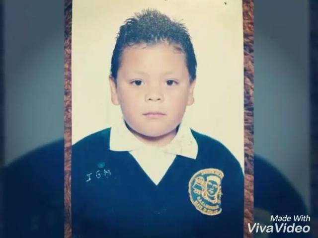 Mis padres no me dejaban participar mucho en desfiles , asi que ese día solo fuimos a comer