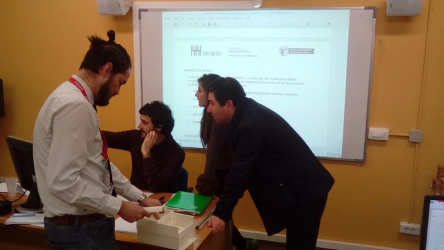 SEGUNDO DÍA - Trabajo con profesores en aula y taller