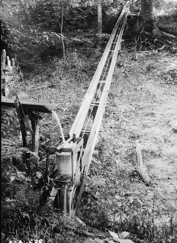 The spring water into the White House, end of the White House to pull out the history of water