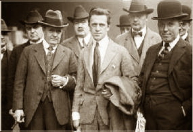 Creel Committee issues official propaganda