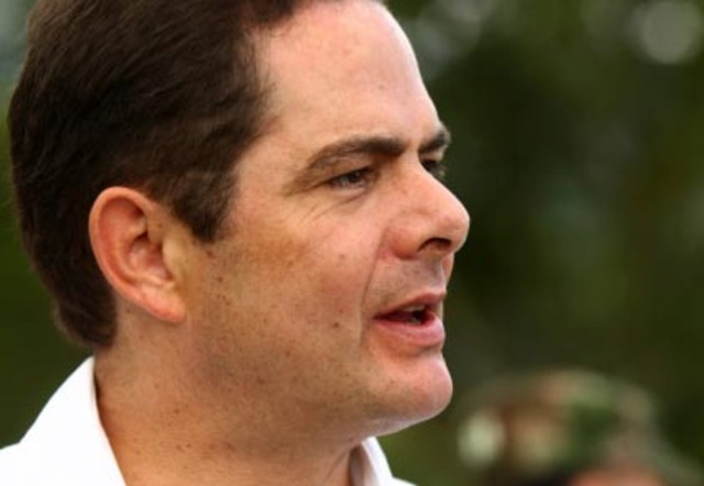 Radican proyecto de ley para reforma política en Colombia