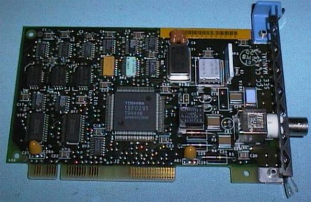 BUS MCA (MICRO CHANNEL ARCHITECTURE)