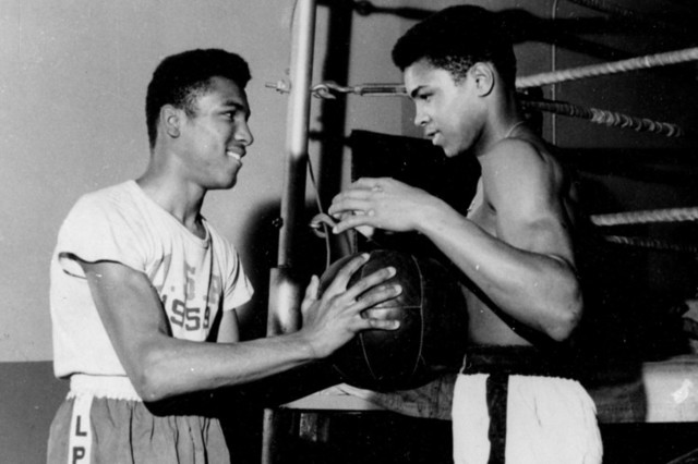 Begins boxing career