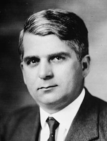 Nacimiento del auto servicio