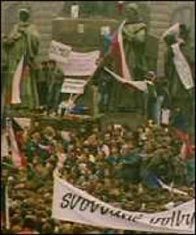 Civic Forum disbanded