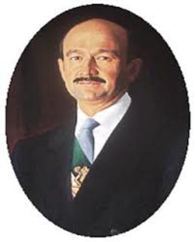 Carlos Salinas de Gortari (1988-1994)
