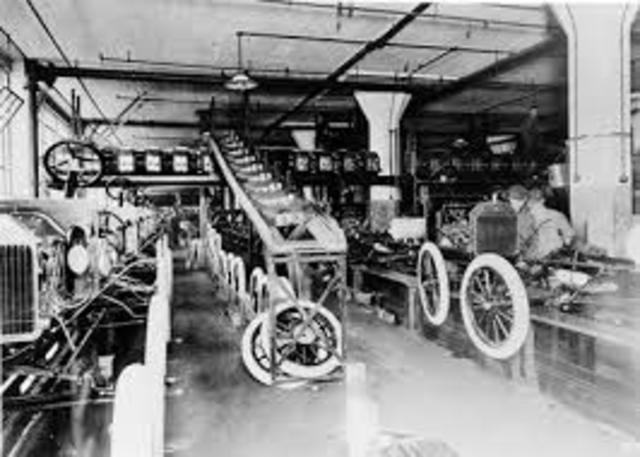 Henry Ford installs the world’s first moving conveyor belt-based assembly line inhis car factory. A Model T can be assembled by people in 93 minutes