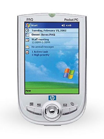 Nacen los primeros PocketPC (2000)