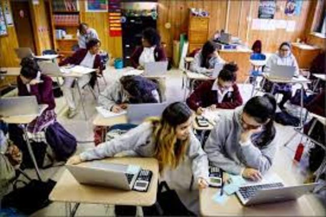 100 Teachers Implement 1:1