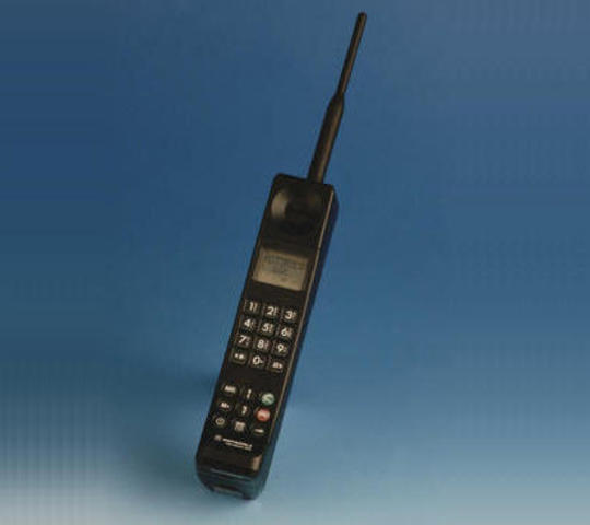 Motorola International 3200