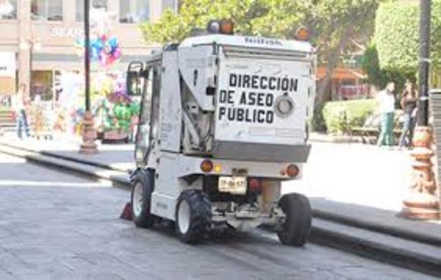 Se establece limpieza para la zona del centro histórico; el pasaje es limpiado una vez por semana con máquinas barredoras.