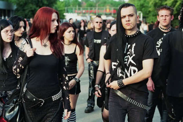 Nacimiento de subgéneros juveniles